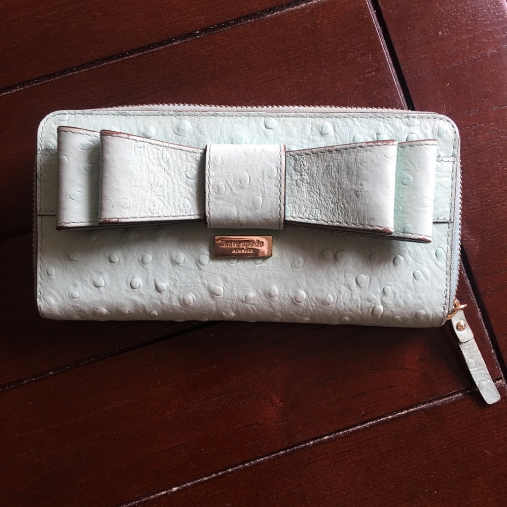 Kate Spade Zip Around Bow Wallet